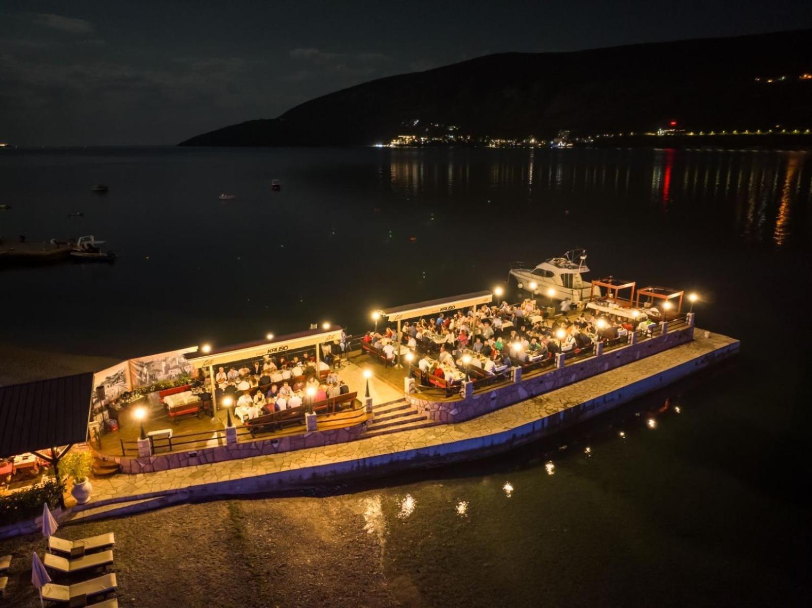 Garni Hotel Kruso Herceg Novi Esterno foto